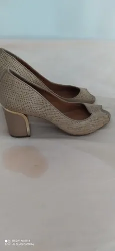 Sapato Peep toe Luz da Lua-N° 38 Baixei o preço