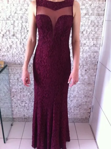 Vestido longo, vinho, formatura
