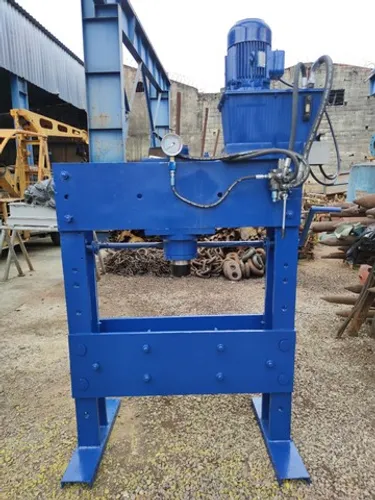 Prensa hidráulica 100 toneladas elétrica