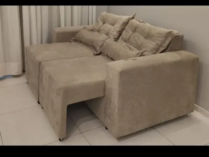 Sofá retrátil