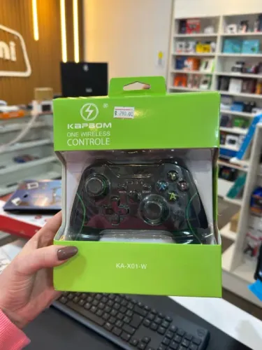 Controle Wireless para Xbox One - KAPBOM - KA-X01-W