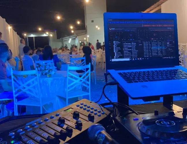 DJ para festas e eventos