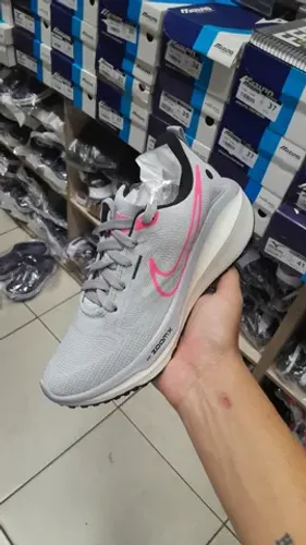 Tênis Nike Zoom Feminino