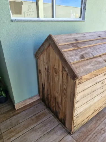 Casa cachorro ? de madeira 