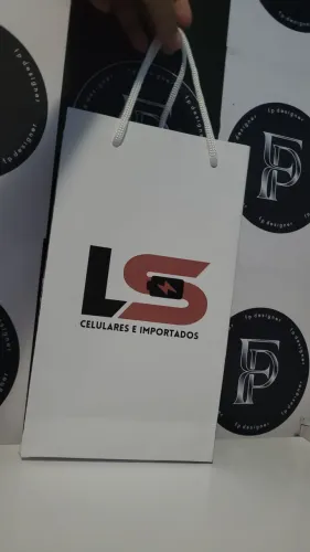 Sacolas de papel Personalizadas