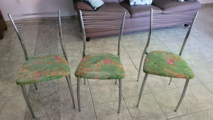 Cadeiras de inox