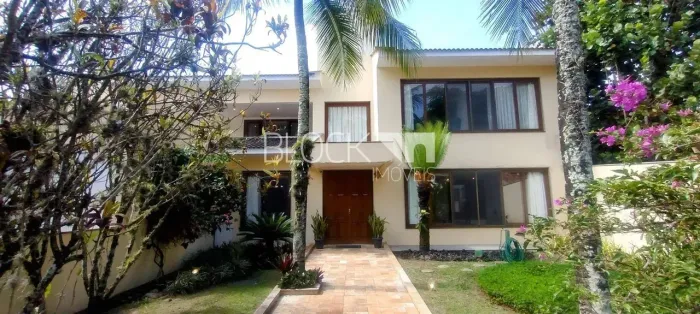 Recreio dos Bandeirantes | Casa de Condomínio 5 quartos, sendo 3 suites