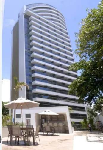Apto BeachClass Salvador 2/4 frente carnaval mobiliado 100%