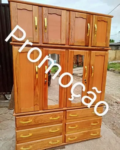 Guarda - roupa Madeira maciça 8 Portas e 6 Gavetas- novo
