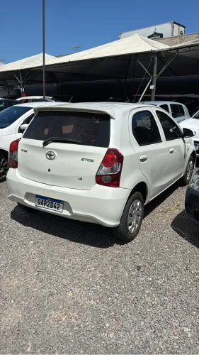 Etios 1.3 completo com mídia . Novo. 