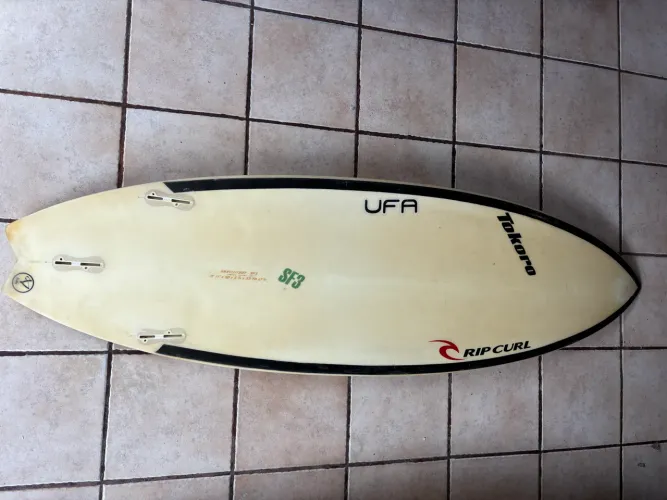 Prancha de surf tokoro 5,11? 33,7L