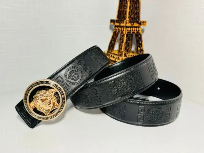 CINTO MASCULINO VERSACE PREMIUM COURO LEGITIMO PREMIUM DESENHADO FIVELA OURO DOURADO 2025