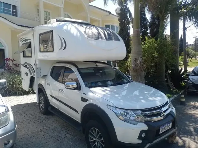 Mitsubishi L200 Tri. Out. HPE-S 2-4 CD 4X4 DIE 2021