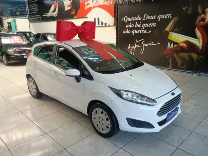 Ford Fiesta 1.5 16V Flex Mec. 5P 2015