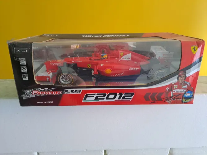 Ferrari F2012 controle remoto