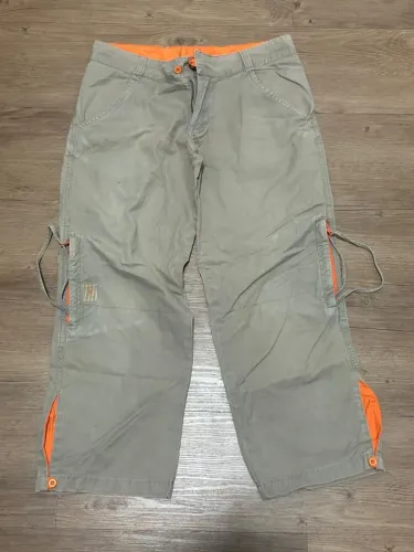 Calça tipo cargo cor ocre clara - P