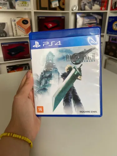 Vendo Final Fantasy VII Remake Ps4