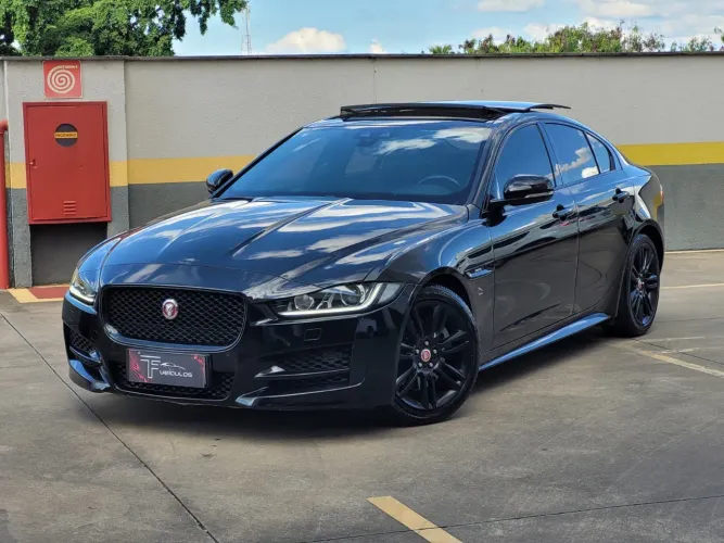 Jaguar XE 2.0 Turbocharged R-Sport 2018 