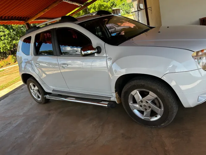 Renault Duster Dynamique 2.0 Hi-flex 16V Aut. 2015