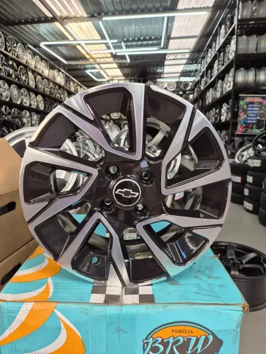 Jogo de rodas novo onix 2026 aro 15 4x100 krmai