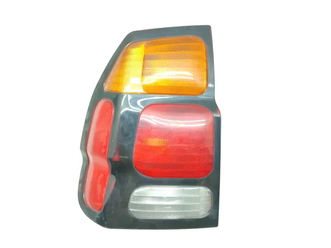 Lanterna Traseira Esquerda Mitsubishi Pajero Sport 2000 2001
