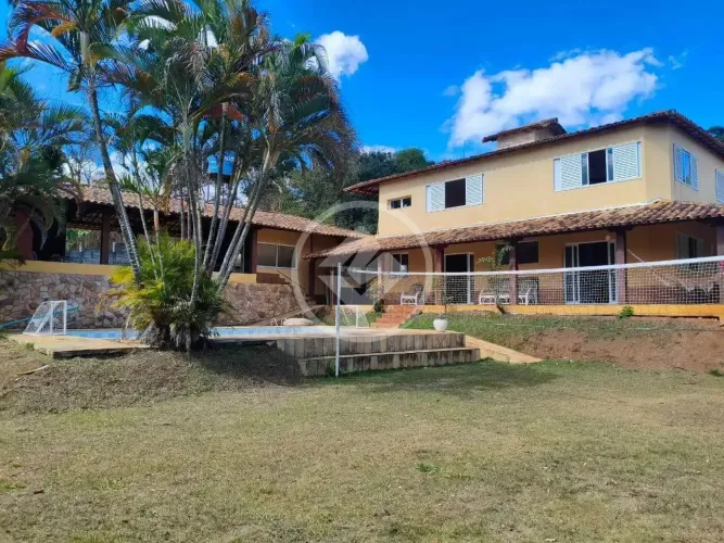 Casa 5 quartos no bairro Angicos em Vespasiano MG / MY BROKER codigo: 141860