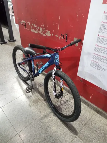 Quadro Gios 4trix, troco em outro quadro Gios, hupi ou perifa dependendo 