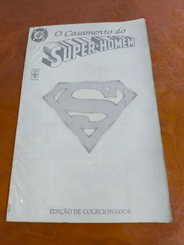 HQ - O Casamento do Super-Homem - Edição de Colecionador. Formato americano.