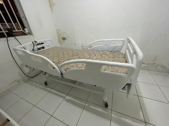 Cama Hospitalar 5 Movimentos Com Colchão D28