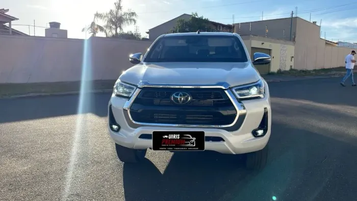 Toyota Hilux CD SRX 4X4 2.8 TDI 16V Diesel Aut. 2022