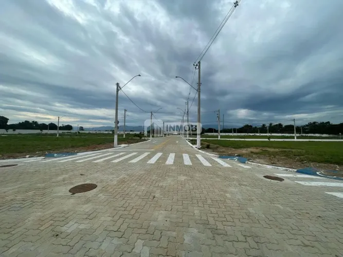 Condomínio Residencial Villagio Coimbra - Loteamento em Taubaté/SP, liberado para construç