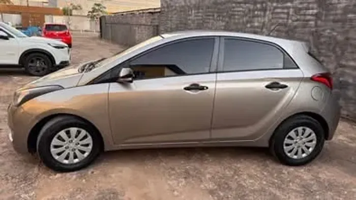 Hyundai HB20 Unique 1.0 Flex 12V Mec. 2019
