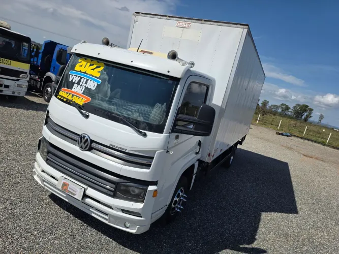 Volkswagen 11180 prime 