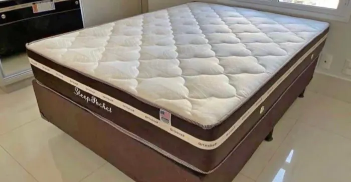 Cama casal com colchão confortável novo direto da fábrica