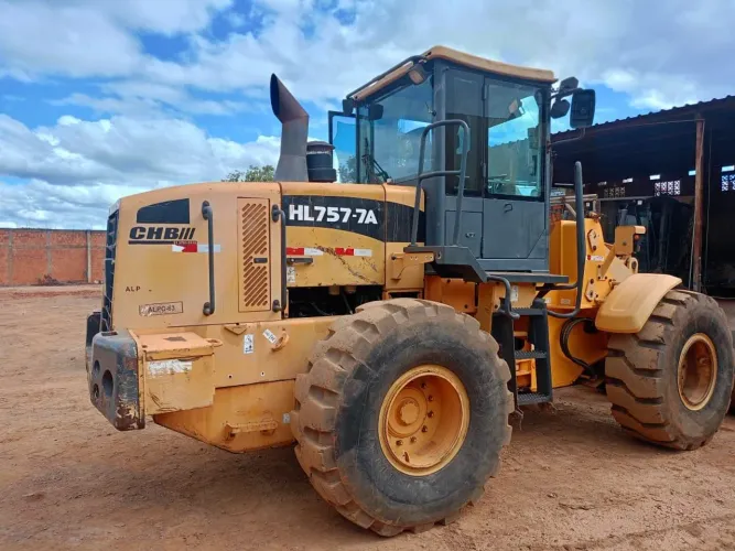 Pá Carregadeira Hyundai HL757-7A