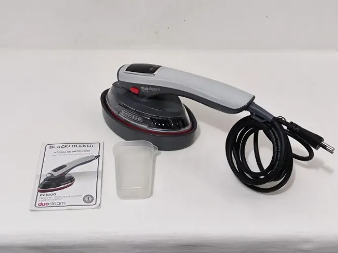 Ferro de Passar / Vaporizador BlackDecker FV1000 127V