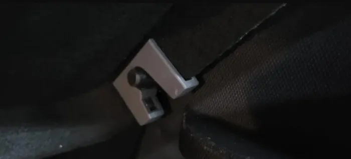 Clip de tampão do porta-malas BYD