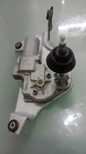 MOTOR DO LIMPADOR TRASEIRO HONDA HRV 2015/20 ORIGINAL