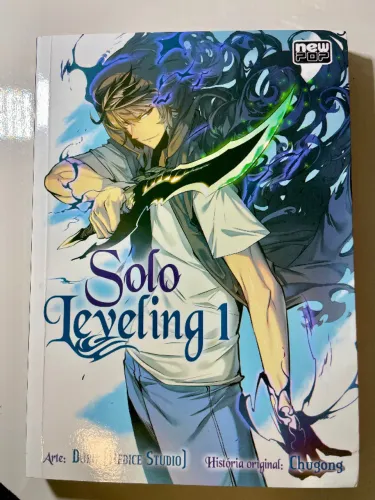 Solo Leveling Vol. 1 | Edição Semi Nova | Marca Página Oficial