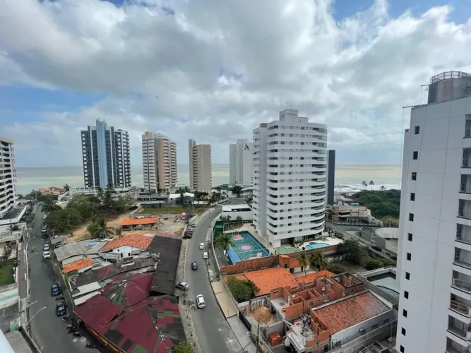 Apartamento na Ponta do Farol, Vista Mar, Mobiliado, Projetado, Climatizado