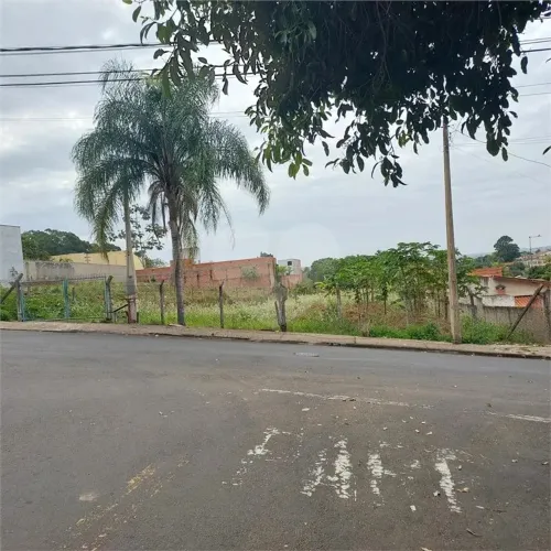Terreno à venda em Estância lago azul (ártemis) - SP