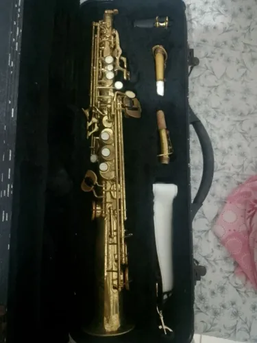 Troco por saxofone alto 