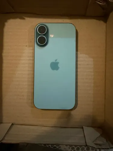 iPhone 16 256GB