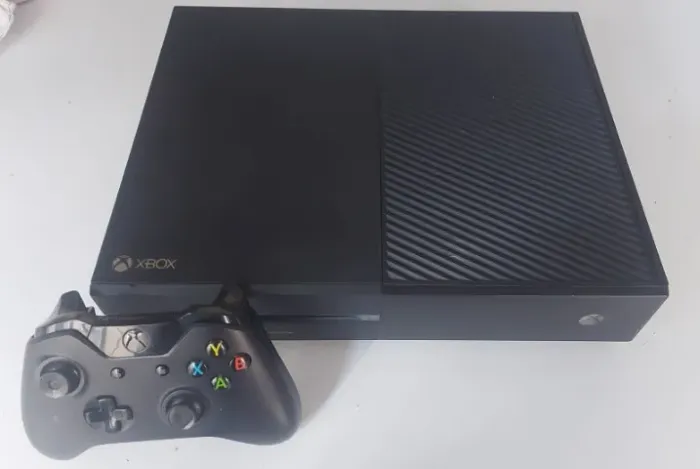Xbox one Com Defeito + Controle com defeito