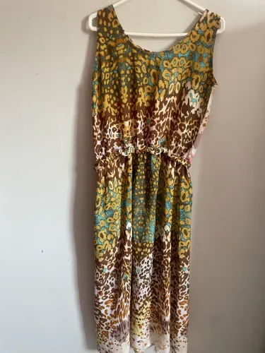 Roupas bazar
