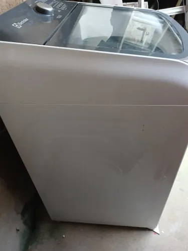 Motivo da venda muita falta d?água pega tudo 4 meses de uso