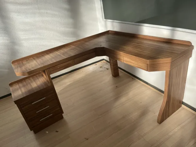 Mesa em L Móvel