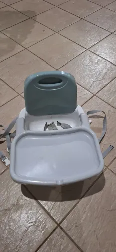 Cadeira de alimentação portátil bebê Fisher Price