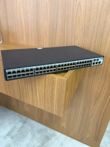 Switch HP V1905-48 48 Portas RJ45 FAST