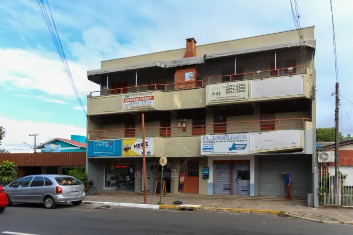 Sala para alugar no bairro Niterói com 28m²